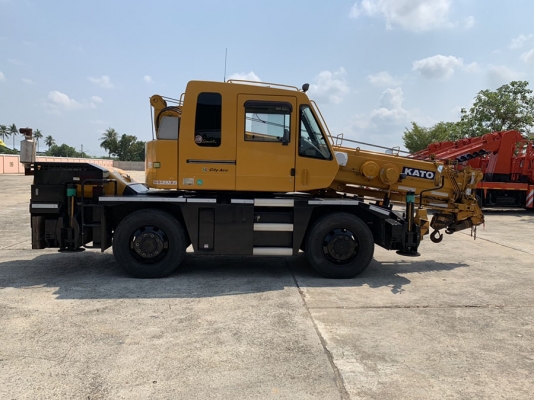 KTATO KR13 TON  BOOM 24 M YEAR 2007 จดทะเบียนให้
