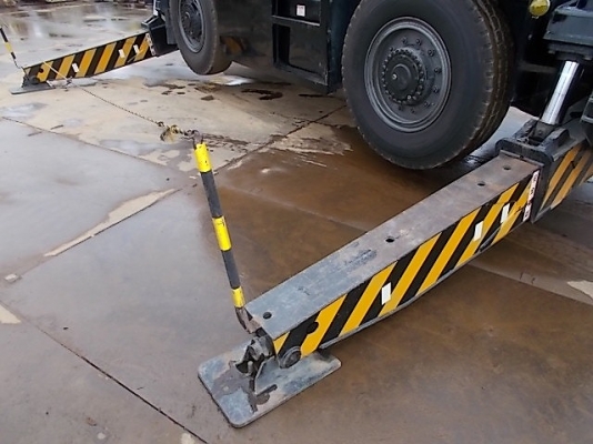 TR160M3 BOOM 27.3 YEAR 2002 จดทะเบียนให้