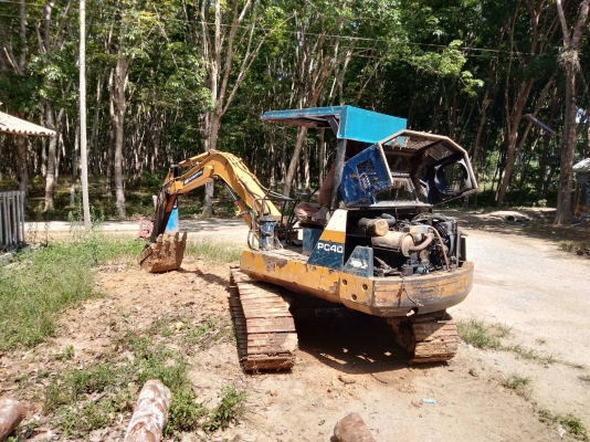 ขายแบคโฮKOMATSU PC40-6 มีหัวคีปปุ้งกี๋ราคา 250,000 ขายแบคโฮKOMATSU PC40-6 มีหัวคีปปุ้งกี๋ราคา 250,000