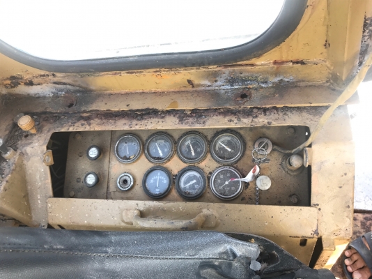 ขายรถตักKOMATSUรุ่นJH30Bรถนอกนำเข้าไม่เคยใช้งานในไทย สภาพดี เครื่องดีเซล4สูบบาท081-8302909  จิรโรจน์ Line : jiraroj2909