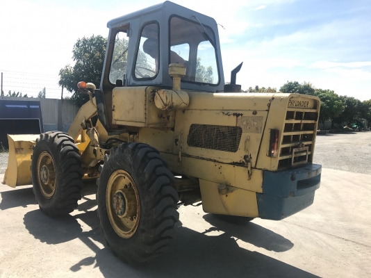 ขายรถตักKOMATSUรุ่นJH30Bรถนอกนำเข้าไม่เคยใช้งานในไทย สภาพดี เครื่องดีเซล4สูบบาท081-8302909  จิรโรจน์ Line : jiraroj2909