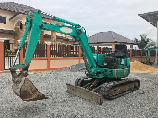 ขายถูกรถแบคโฮSUMITOMOรุ่นSH30นำเข้าญี่ปุ่นไม่เคยใช้งานในไทยเอกสารพร้อม แทร็กยางปั้มนิ้วทำงานไวเครื่องอีซูซุสภาพดีพร้อมใช้งาน 081-8302909 จิรโรจน์ Line : jiraroj2909