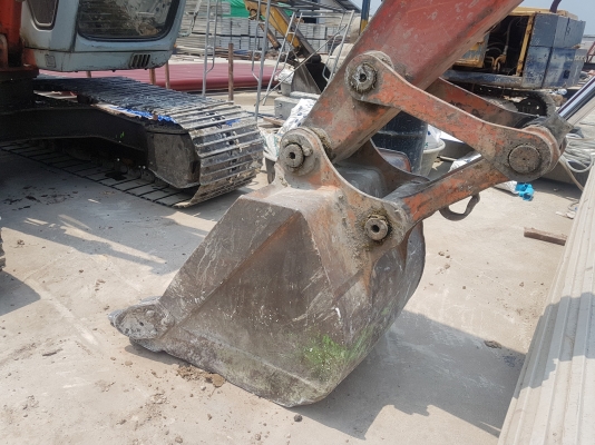 ขาย!! HITACHI EX120-3  สภาพสวยพร้อมใช้งาน