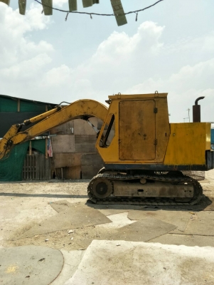 KOMATSU PC 60-2