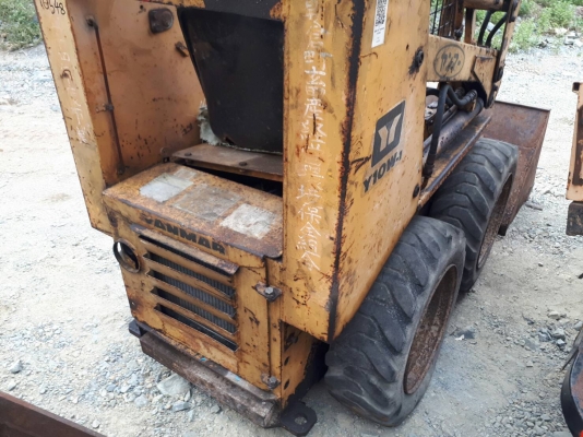 ขายถูกๆครับ รถตักล้อยาง บ็อบแค็ท YANMAR Y10W เครื่องดีเชล 2 สูบ เก่าญี่ปุ่น ประหยัด พร้อมใช้งาน