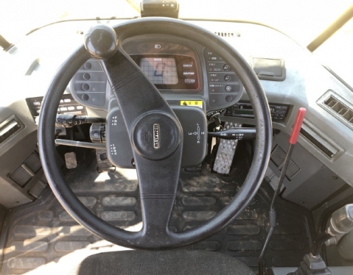 ขายรถตักล้อยาง KOMATSU WA200-3E แขนยาวพิเศษ รถนอกนำเข้าจากญี่ปุ่น สภาพสวยพร้อมใช้