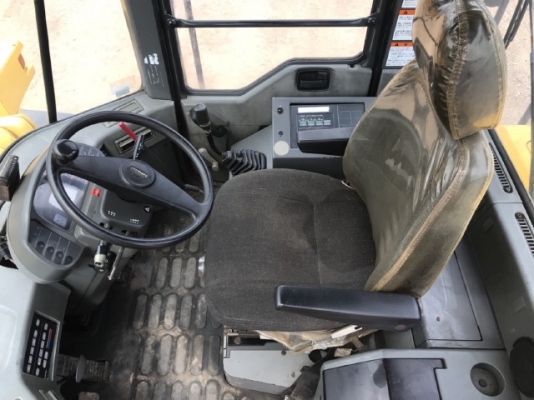 ขายรถตักล้อยาง KOMATSU WA200-3E แขนยาวพิเศษ รถนอกนำเข้าจากญี่ปุ่น สภาพสวยพร้อมใช้