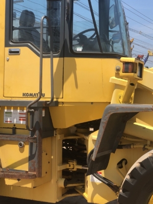 ขายรถตักล้อยาง KOMATSU WA200-3E แขนยาวพิเศษ รถนอกนำเข้าจากญี่ปุ่น สภาพสวยพร้อมใช้