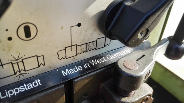 เครื่องเลื่อยสายพานอินทรีเหล็ก Mossner Rekord GERMANY ฐานปรับองศาได้ เกียร์ 4 สปีด ระบบตัดต่อใบในตัว