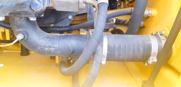 ขายด่วน!! Komatsu PC200-8MO ไมล์ ชม. 8,300 สภาพนางฟ้า ค่ะ ขายด่วน!! Komatsu PC200-8MO ไมล์ ชม. 8,300 สภาพนางฟ้า ค่ะ