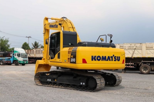 ขายด่วน!! Komatsu PC200-8MO ไมล์ ชม. 8,300 สภาพนางฟ้า ค่ะ ขายด่วน!! Komatsu PC200-8MO ไมล์ ชม. 8,300 สภาพนางฟ้า ค่ะ