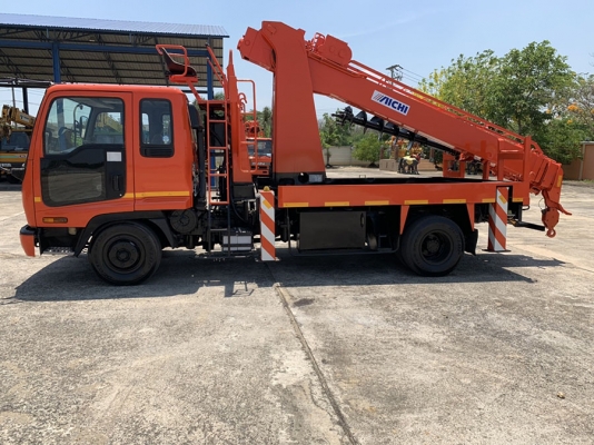 AICHI D706  / ISUZU 6HE1- 195 HP จดทะเบียนให้