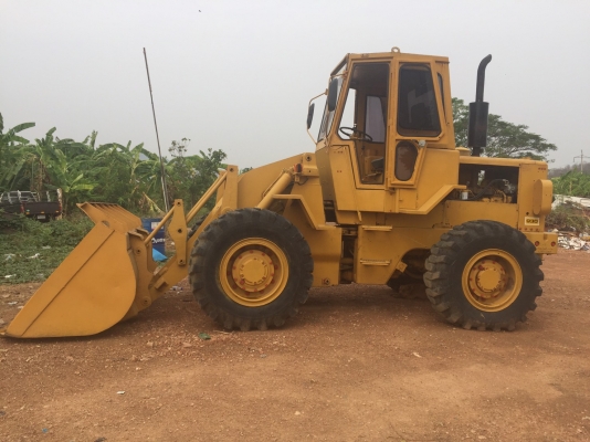 ขายรถตักCAT 930 สภาพสวยพร้อมใช้ ราคา580,000บาท ติดต่อคุณอ๊อฟ พิจิตร 086-737-9991