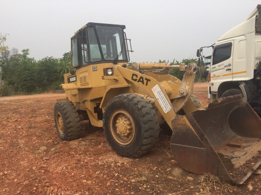 ขายรถตักCAT 926Eสภาพสวยพร้อมใช้ ราคา580,000บาท เอกสารเล่มทะเบียน ติดต่อคุณอ๊อฟ พิจิตร 086-737-9991