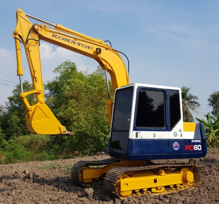 ขายKOMATSU PC60-6
