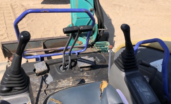 ขายรถขุด KOMATSU PC45MR-1 คอลโทรลสั้น ปั้มนิ้ว นำเข้าเองจากญี่ปุ่น สภาพสวยพร้อมใช้ มีVDOการทำงานครับ ขายรถขุด KOMATSU PC45MR-1 คอลโทรลสั้น ปั้มนิ้ว นำเข้าเองจากญี่ปุ่น สภาพสวยพร้อมใช้ มีVDOการทำงานครับ