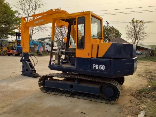 ขายรถขุดKOMATSU PC60-5 **พร้อมหัวกระแทกNPK** เครื่องยนต์โคมัสสุ 4D95 จำนวน 4 สูบ คอนโทรลลูกหมาก ปั๊ม ขายรถขุดKOMATSU PC60-5 **พร้อมหัวกระแทกNPK** เครื่องยนต์โคมัสสุ 4D95 จำนวน 4 สูบ คอนโทรลลูกหมาก ปั๊ม