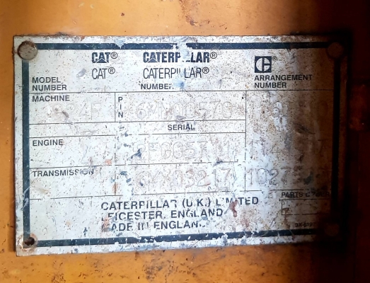 ขายรถตัก CATERPILLAR 324F  สภาพสวยมาก รถเดิมๆทั้งคัน  พร้อมใช้ น็อตไม่เคยแกะ ซื้อมือหนึ่งมาตักข้าว ของเหลวใหม่ทั้งหมด ยางดีทั้ง4เส้น 095-2268886 ตั้ม