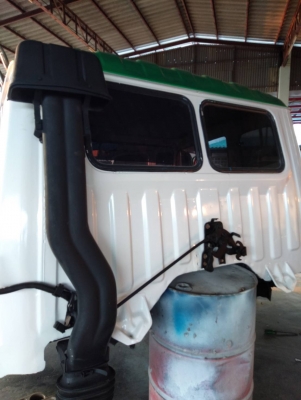 ขายหัวรถฮีโน่4D สวย อุปกรณ์ครบ ราคา 63000 บาท สนใจติดต่อคุณเอ 087-049-9962