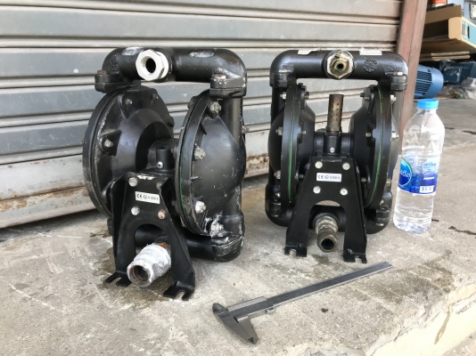 ( เหลือ 1ตัวครับ )ขายปั้มไดอะแฟรม ARO Ingersoll Rand โครงสร้างสแตนเลส ขนาด 1นิ้ว สภาพสวย ดูดแรง พร้อมใช้งาน มี 2ตัว ราคาตัวละ 6,300 บาท