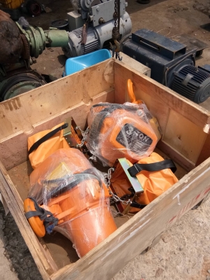 รอกไฟฟ้ามือสองมีจำหน่ายทุกรุ่นตั้งแต่รอกโซ่ไฟฟ้าขนาด1 ตันถึง 10 ตัน รวมถึง รอกสลิงไฟฟ้า 1 ตันถึง 50 ตัน บริการติดตั้งเครนสนามกลางแจ้ง เครนภายในอาคารโรงงานทุกจังหวัดทั่วประเทศ