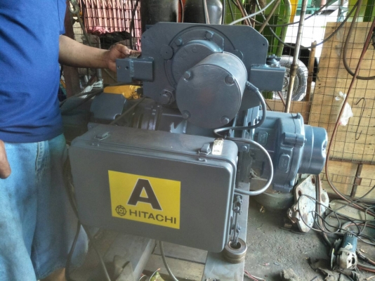 รอกไฟฟ้ามือสองมีจำหน่ายทุกรุ่นตั้งแต่รอกโซ่ไฟฟ้าขนาด1 ตันถึง 10 ตัน รวมถึง รอกสลิงไฟฟ้า 1 ตันถึง 50 ตัน บริการติดตั้งเครนสนามกลางแจ้ง เครนภายในอาคารโรงงานทุกจังหวัดทั่วประเทศ