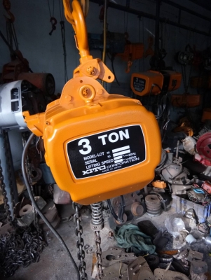 รอกไฟฟ้ามือสองมีจำหน่ายทุกรุ่นตั้งแต่รอกโซ่ไฟฟ้าขนาด1 ตันถึง 10 ตัน รวมถึง รอกสลิงไฟฟ้า 1 ตันถึง 50 ตัน บริการติดตั้งเครนสนามกลางแจ้ง เครนภายในอาคารโรงงานทุกจังหวัดทั่วประเทศ