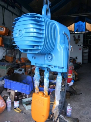 รอกไฟฟ้ามือสอง DEMAGขนาด 1ตัน และ 2 ตัน ไฟ 380 V. (โซ่) รอกไฟฟ้ามือสอง DEMAGขนาด 1ตัน และ 2 ตัน ไฟ 380 V. (โซ่)