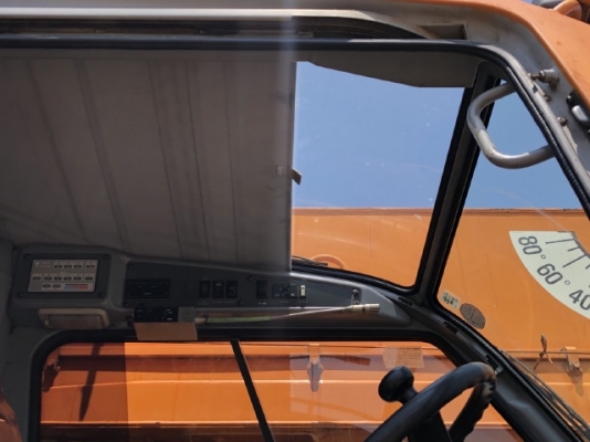 ขายรถเครน TADANO TR250M-6 (ขนาด 25 ตัน) ปี 2000 นำเข้าเองจากญี่ปุ่น สภาพสวยพร้อมใช้ มีVDOการทำงานครั