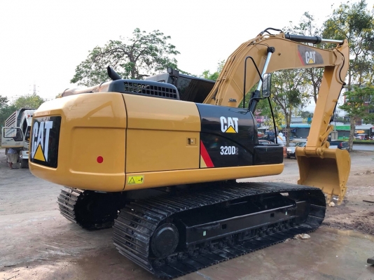 ขายด่วน!! Cat 320D 2 ไมล์ ชม.3,800 สภาพนางฟ้า