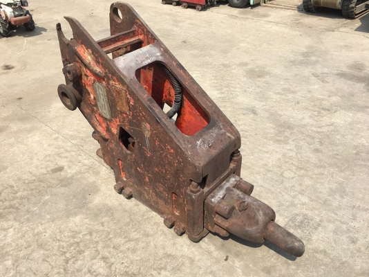 หัวแย็กติดรถขุด ยี่ห้อ NPK รุ่น H-6X ใส่กับรุ่น PC100-PC130 กำลังสวย มือ2จากญี่ปุ่น แท้ 100\% ยี่ห้อดัง รุ่นนิยม หัวแย็กติดรถขุด ยี่ห้อ NPK รุ่น H-6X ใส่กับรุ่น PC100-PC130 กำลังสวย มือ2จากญี่ปุ่น แท้ 100\% ยี่ห้อดัง รุ่นนิยม