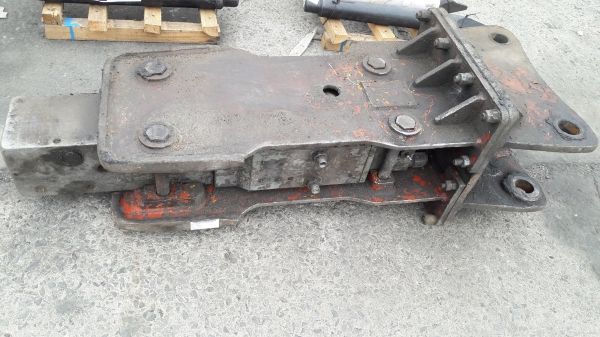 ขายเก่านอก รถตักหน้าขุดหลัง JCB 3CX +หัวกระแทก+บุ้งกี่ 3 ลูก ราคา 630,000 บาท ต่อรอง เก่านอกสภาพดี ใบอินวอย 084-5424150