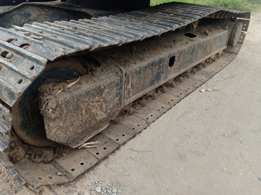 ขายจ้า..HITACHI EX120-5 เก่าใน สภาพดี  เครื่องปั๊มแห้ง  อินวอย พร้อมใช้ โทร 089-3818694 จ๊อย