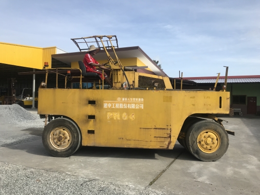 ขายรถบดล้อยาง9ล้อKAWASAKIรุ่นKR20D นำเข้าญี่ปุ่น ไม่เคยใช้งานในไทยมีเอกสารพร้อม เครื่องอีซูซุ6BD1 มีให้เลือกหลายคัน ขายถูกๆ Line  : Jiraroj2909