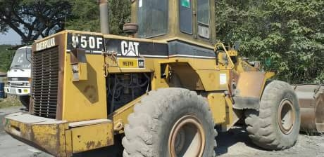 ขายรถตักCAT950F พร้อมใช้เล่มทะเบียนราคา 590,000 ขายรถตักCAT950F พร้อมใช้เล่มทะเบียนราคา 590,000