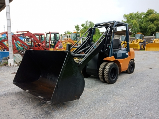 รถญี่ปุ่นเกรดA ขายถูก TOYOTA SD15 รุ่น7 แขนยาวแท้ นำเข้าจากญี่ปุ่น โทร.090-986-2521 อ๊อบ