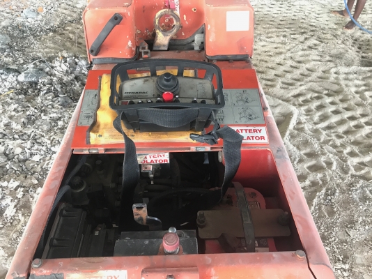 ขายรถบดล้อหนามDYNAPACรุ่นLP8500รถนอกนำเข้าไม่เคยใช้งานในไทย สภาพดีพร้อมใช้งานขาย230000ลดเหลือ135000 Line:Jiraroj2909