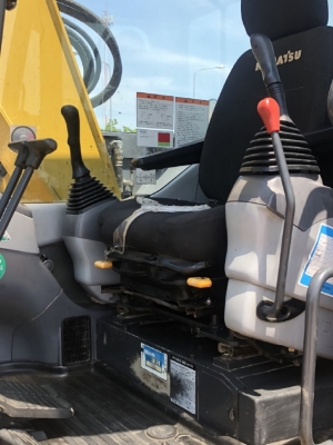 ขายรถขุด KOMATSU PC138US-2 นำเข้าเองจากญี่ปุ่น สภาพสวยพร้อมใช้ มีVDOการทำงานครับ ขายรถขุด KOMATSU PC138US-2 นำเข้าเองจากญี่ปุ่น สภาพสวยพร้อมใช้ มีVDOการทำงานครับ