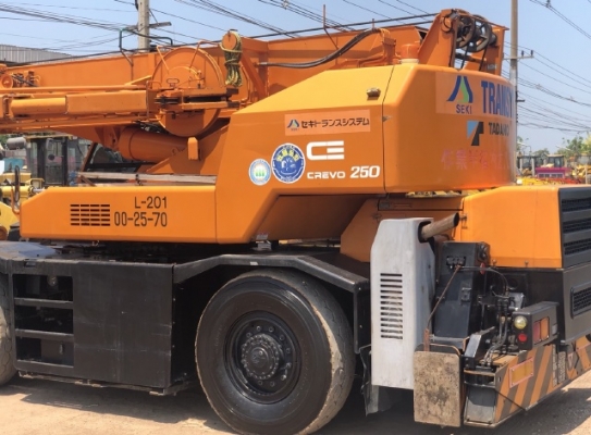 ขายรถเครน TADANO TR250M-6 (ขนาด 25 ตัน) ปี 2000 นำเข้าเองจากญี่ปุ่น สภาพสวยพร้อมใช้ มีVDOการทำงานครั