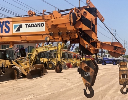 ขายรถเครน TADANO TR250M-6 (ขนาด 25 ตัน) ปี 2000 นำเข้าเองจากญี่ปุ่น สภาพสวยพร้อมใช้ มีVDOการทำงานครั
