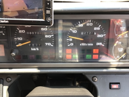 ขายรถเครน TADANO TR250M-6 (ขนาด 25 ตัน) ปี 2000 นำเข้าเองจากญี่ปุ่น สภาพสวยพร้อมใช้ มีVDOการทำงานครั