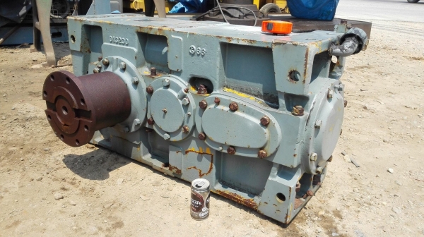 เกียร์ทดรอบญี่ปุ่น PARAMAX SUMITOMO ทด 1:5 ใช้กับมอเตอร์ 100 HP สภาพสวยหมุนนิ่มเข้าใหม่ 2 ตัว