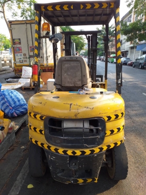 อาร์ ซี เอช โฟรคลิฟท์   ขาย มิซู 2 ตัน ดีเซล เสา 3 เมตร