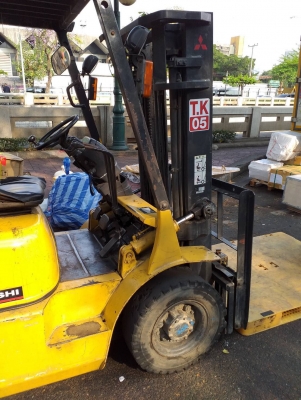 อาร์ ซี เอช โฟรคลิฟท์   ขาย มิซู 2 ตัน ดีเซล เสา 3 เมตร