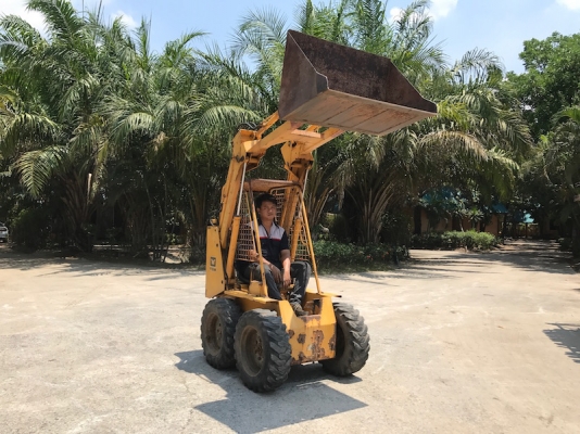 ขายรถตัก BOBCAT YANMAR Y10W ดีเซล ขับ4ล้อ สวยเดิมจากญี่ปุ่น ยังไม่เคยใช้ในไทย125,000เท่านั้น!! ขายรถตัก BOBCAT YANMAR Y10W ดีเซล ขับ4ล้อ สวยเดิมจากญี่ปุ่น ยังไม่เคยใช้ในไทย125,000เท่านั้น!!