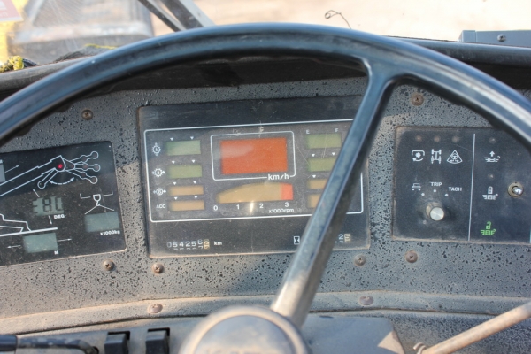 ขายด่วน รถเครน KATO KR 25H-III (25 ตัน) พร้อมทะเบียน