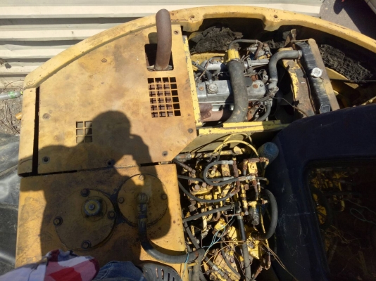 ขายแบคโฮKOMATSU PC120-6 ราคา 590,000