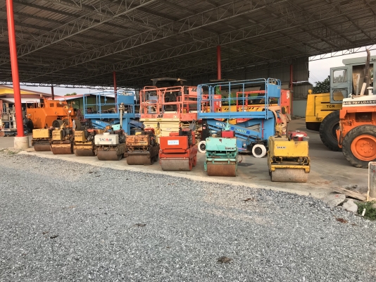 ขายรถบดเดินตาม Bomag มือสองญี่ปุ่น บดอัดสั่นสเทือนได้ เครื่องดีเซล สภาพดีพร้อมใช้งานมีให้เลือกหลายคันหลายขนาด Line: Jiraroj2909