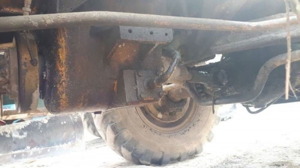 ขายรถตักล้อยาง KOMATSU JH65-B 2 เพลา ราคาย้อมๆแค่ ราคา 175,000฿ เครื่องดีปั้มดี สนใจนัดดูรถได้ที่ 081-3531946 ต่อ.บาง &amp;ID-LINE  เอกสารซื้อขายรถอยู่ โคราช