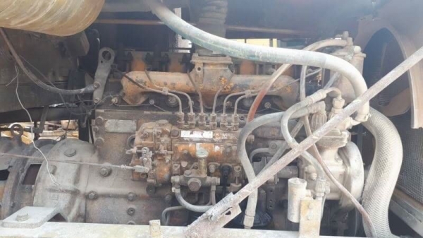 ขายรถตักล้อยาง KOMATSU JH65-B 2 เพลา ราคาย้อมๆแค่ ราคา 175,000฿ เครื่องดีปั้มดี สนใจนัดดูรถได้ที่ 081-3531946 ต่อ.บาง &amp;ID-LINE  เอกสารซื้อขายรถอยู่ โคราช